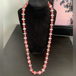 Fun 1980s Pink Plastic Necklace